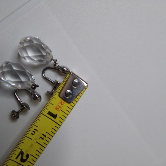 Vintage Clear Glass Bead Screw On Earrings - Picture 13 of 13